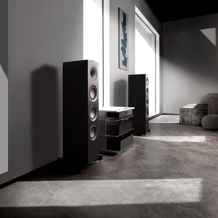 Grindinė kolonėlė KEF Q750 2