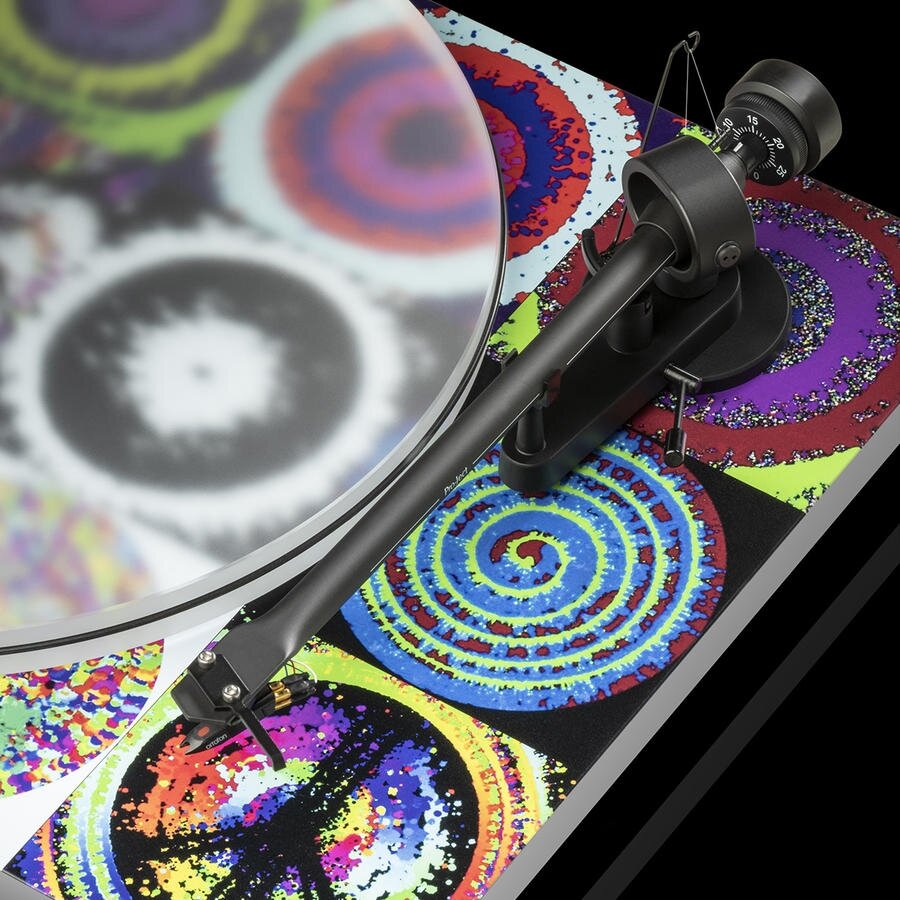Patefonas ESSENTIAL III RINGO STARR Peace & Love 1