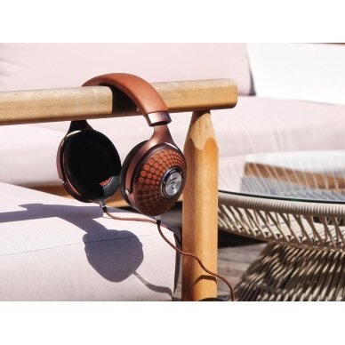 Uždaros ausinės per ausis STELLIA 7